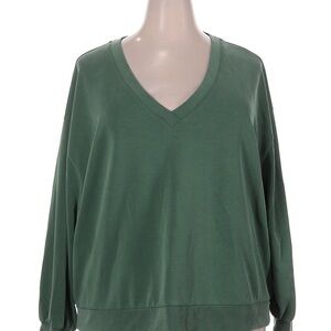 Athleta Green Long Sleeve Tee